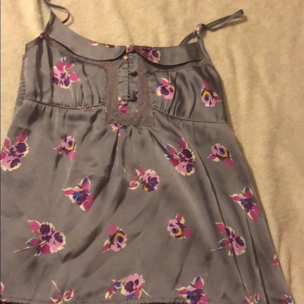American Eagle top